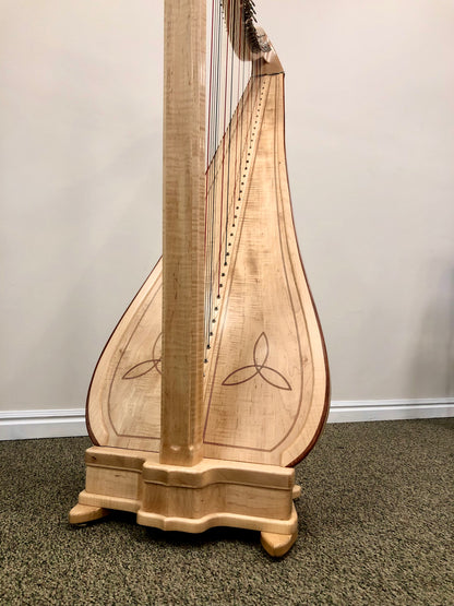 Pratt Chamber Harp, curly maple